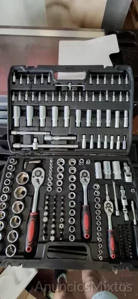 caja de herramientas d e175 piezas - 75 € - Nuevo - Madrid