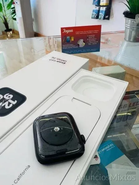 Apple Watch SE 44mm GPS Negro 2020 - 200 € - Nuevo - Valencia