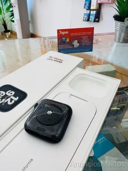 Apple Watch SE 44mm GPS Negro 2020 - 200 € - Nuevo - Valencia