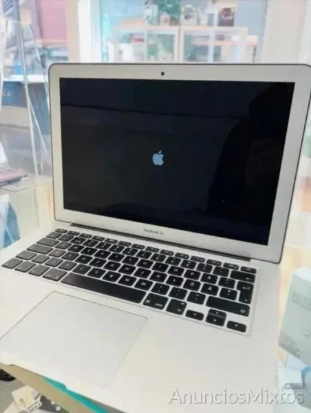 Macbook Air 2017 256 GB GARANTIA - 350 € - Nuevo - Valencia