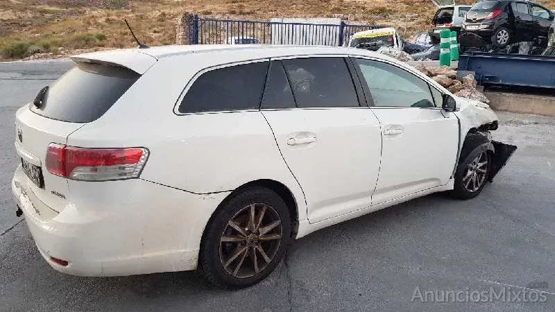 DESPIECE DE TOYOTA AVENSIS 2.0 D-4D (124 CV) - Gratis - Usado - Granada DESPIECE DE TOYOTA AVENSIS 2.0 D-4D (124 CV) - Gratis - Usado - Granada