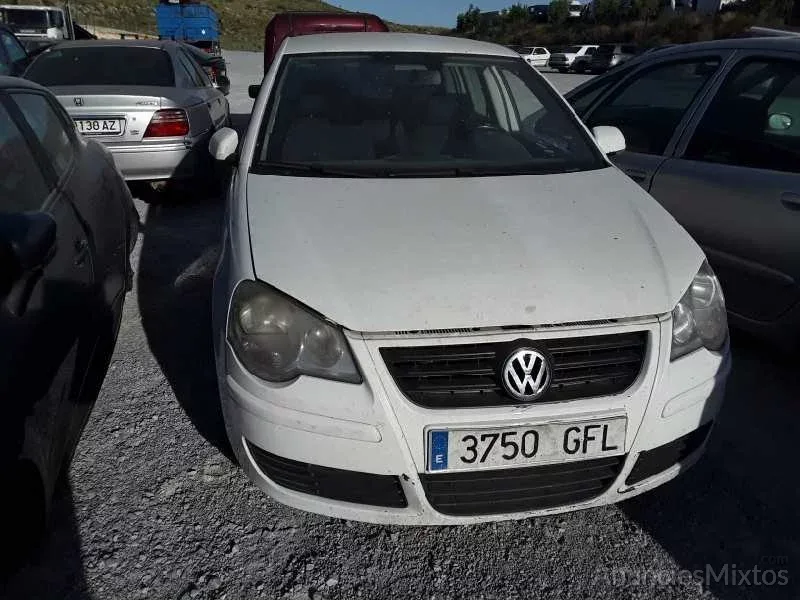DESPIECE DE VOLKSWAGEN POLO 1.4 TDI (80 CV) - Gratis - Usado - Granada DESPIECE DE VOLKSWAGEN POLO 1.4 TDI (80 CV) - Gratis - Usado - Granada