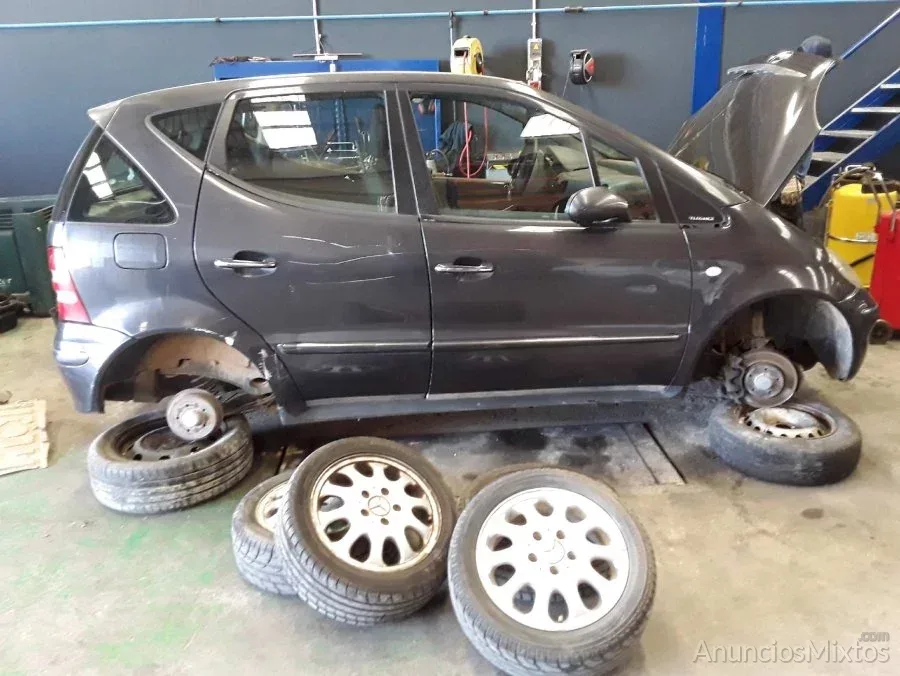 DESPIECE DE MERCEDES CLASE A 1.4 (82 CV) - Gratis - Usado - Granada DESPIECE DE MERCEDES CLASE A 1.4 (82 CV) - Gratis - Usado - Granada