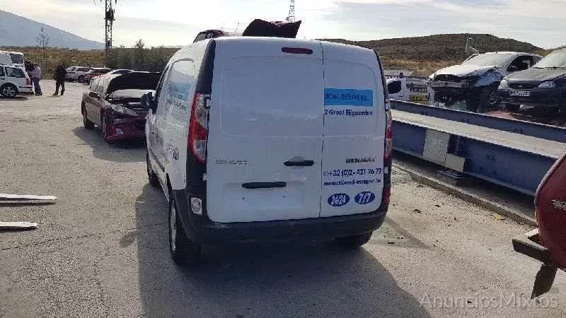 DESPIECE DE RENAULT KANGOO 1.5 dCi D (86 CV) - Gratis - Usado - Granada DESPIECE DE RENAULT KANGOO 1.5 dCi D (86 CV) - Gratis - Usado - Granada