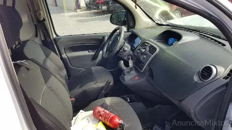 DESPIECE DE RENAULT KANGOO 1.5 dCi D (86 CV) - Gratis - Usado - Granada DESPIECE DE RENAULT KANGOO 1.5 dCi D (86 CV) - Gratis - Usado - Granada