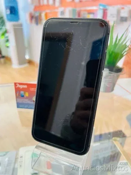 iPhone 11 64 GB Negro GARANTIA - 220 € - Nuevo - Valencia