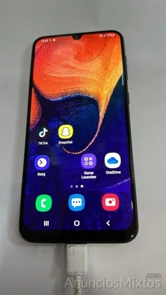 Móvil Samsung Galaxy A50 128GB 4GB RAM - 125 € - Nuevo - Madrid