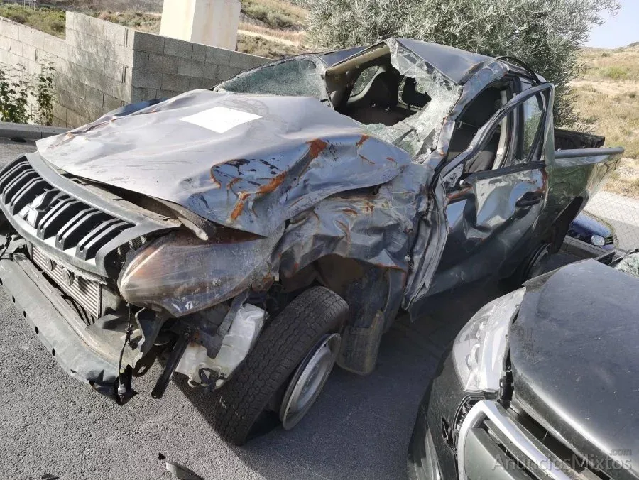 DESPIECE DE MITSUBISHI L 200 2.4 DI-D (154 CV) - Gratis - Usado - Granada DESPIECE DE MITSUBISHI L 200 2.4 DI-D (154 CV) - Gratis - Usado - Granada