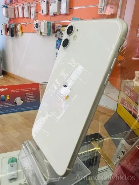 iPhone 11 64 GB Plata GARANTIA - 240 € - Nuevo - Valencia