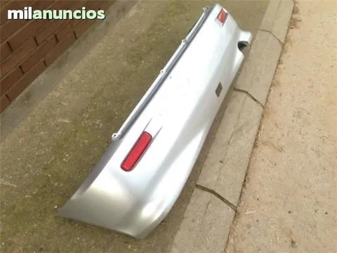 Paragolpes trasero daihatsu sirion - 39 € - 25 kg - Lleida