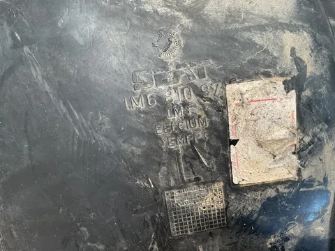 Paso Rueda tra izq Seat Leon 99-06 - 20 € - 1M6810971E, 4 kg - Lleida