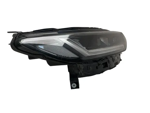 Faro Dcha Honda ZR-V 23-26 - 350 € - 331003V0J22, 1 kg - Lleida