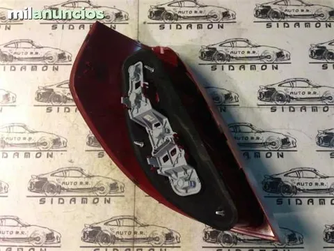 Piloto trasero derecho mercedes a w169 - 40 € - Lleida