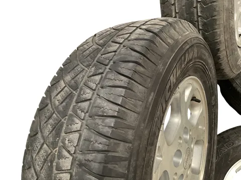 Juego Llantas Jeep GR Cherokee 99-04 - 375 € - 5GT99TRMAA, 100 kg - Lleida