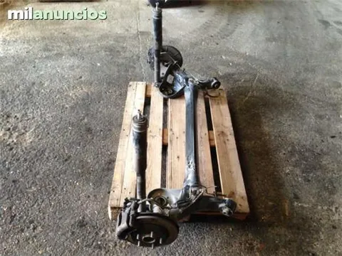 Puente trasero toyota auris i - 150 € - 100 kg - Lleida