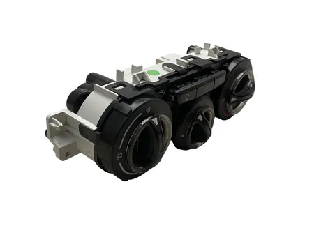 Mando climatizador Peugeot 2008 I 13-20 - 50 € - E1063071, 1 kg - Lleida
