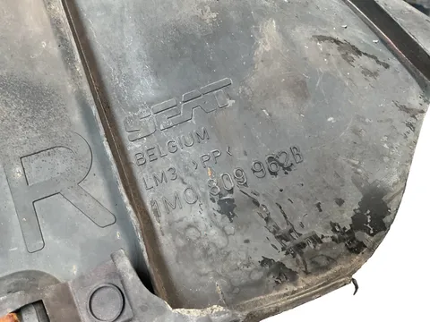 Paso Rueda del dcho Seat Leon 99-06 - 20 € - 1M0809962B, 4 kg - Lleida