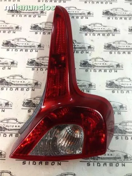 Piloto trasero derecho volvo c30 - 119 € - Lleida