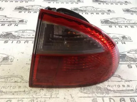 Piloto derecho seat leon 1 - 20 € - Lleida