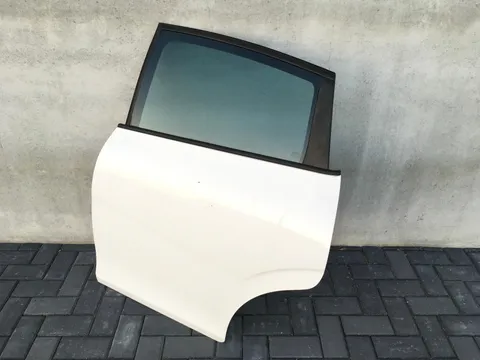 Puerta trasera izquierda seat leon ii 1P - 50 € - Puertatrasizqleon1p, 30 kg - Lleida