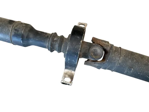 Cardan centra tra BMW Serie 3 05-13 - 120 € - 7527342 __, 20 kg - Lleida