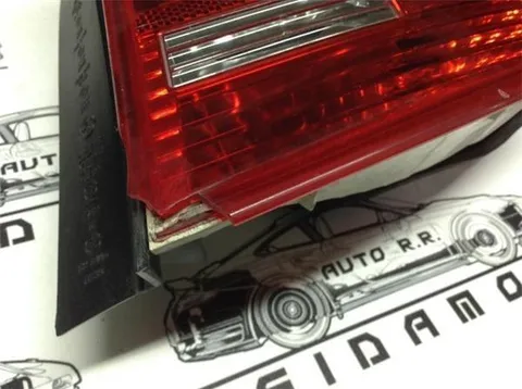 Piloto trasero derecho bmw 1 e81 e87 - 49 € - 7181298, 2 kg - Lleida