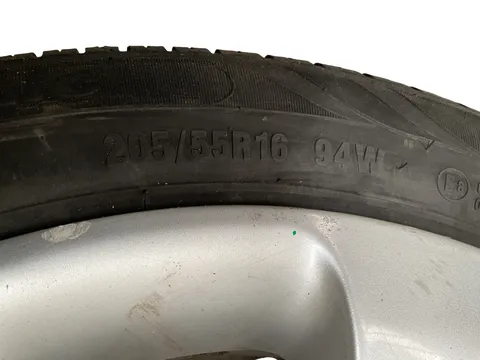 Llanta Mercedes C 1999-2010 - 95 € - A2034012802, 20 kg - Lleida