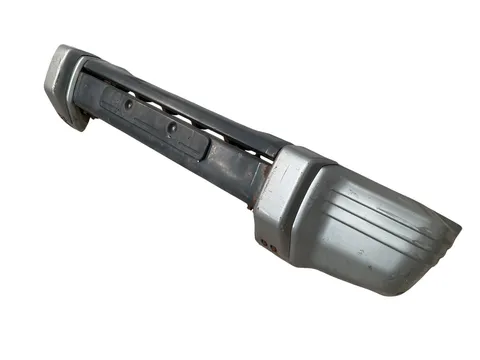 Paragolpes del Mitsubishi Montero II 91-00 - 80 € - MR23029, 30 kg - Lleida