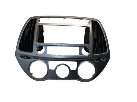 Rejilla aireadora Hyundai i20 08-14 - 30 € - 847041J630, 2 kg - Lleida