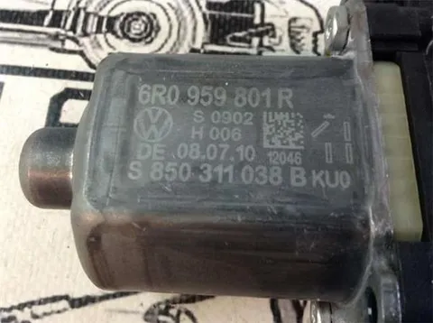 Motor elevalunas izqu volkswagen polo 6r - 49 € - 6r0959801r - Lleida