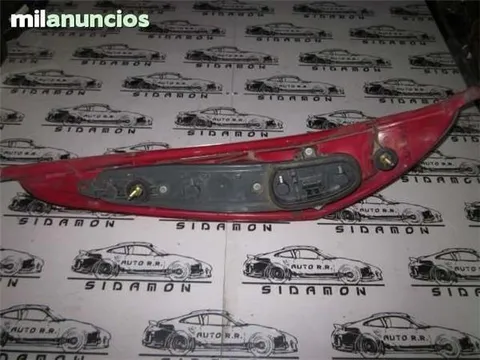 Piloto trasero derecho fiat punto - 20 € - Lleida