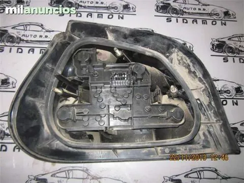 Piloto trasero derecho megane 1 - 30 € - Lleida