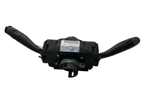 Mando multifuncion Citroën C3 02-10 - 60 € - 96488214XT, 3 kg - Lleida