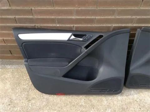 Paneles puertas golf vi - 199 € - Lleida