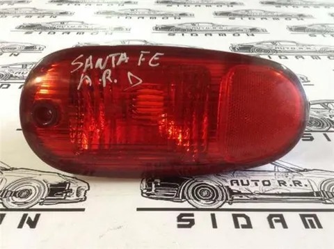 Piloto dcho paragolpes hyundai santa fe - 39 € - Lleida