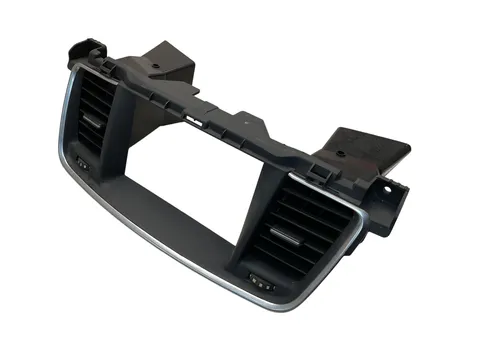 Rejilla aireadora central Peugeot 508 11-18 - 40 € - 9686457877  _, 2 kg - Lleida