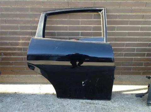 Puerta trasera derecha seat leon II 1P - 50 € - Puertatrasdchleon1p, 30 kg - Lleida