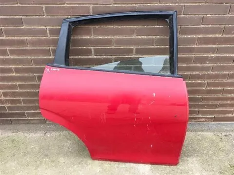Puerta trasera derecha seat leon II 1P - 50 € - Puertatrasdchleon1p, 30 kg - Lleida