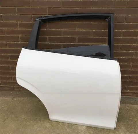 Puerta trasera derecha seat leon II 1P - 50 € - Puertatrasdchleon1p, 30 kg - Lleida