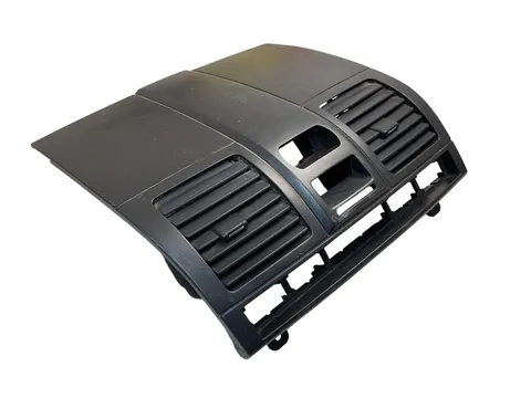 Rejilla aireadora SsangYong Rexton 01-12 - 30 € - 7652008000, 2 kg - Lleida