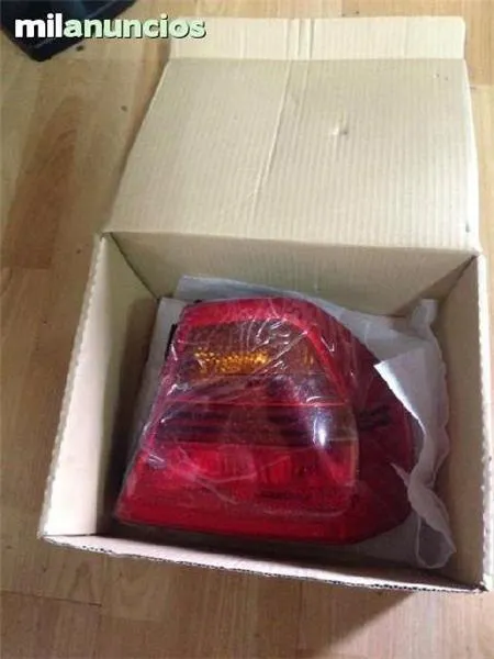 Piloto derecho bmw serie 3 e-90 - 49 € - Lleida