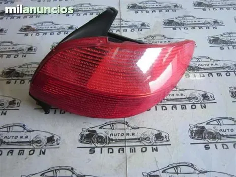Piloto derecho peugeot 206 - 10 € - Lleida