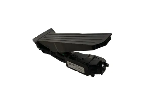Pedal acelerador Volkswagen Golf V 03-09 - 40 € - 1K1723503AA, 2 kg - Lleida
