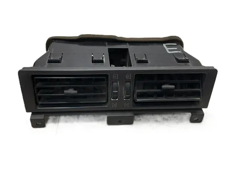Rejilla ventilacion A/C Nissan 6875023G00 - 35 € - 68750-23G00, 2 kg - Lleida