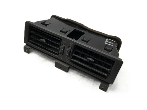 Rejilla ventilacion A/C Nissan 6875023G00 - 35 € - 68750-23G00, 2 kg - Lleida