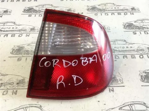 Piloto derecho seat cordoba - 20 € - Lleida