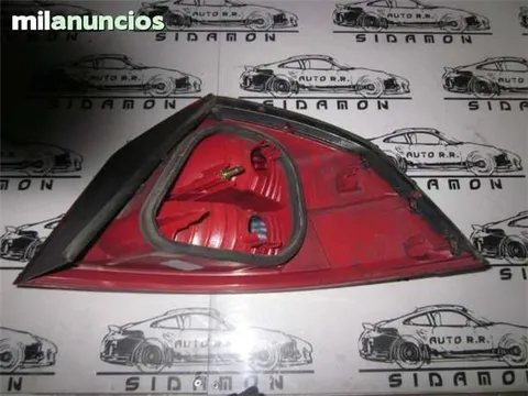 Piloto trasero izq renault vel satis - 39 € - Lleida