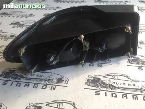 Piloto trasero derecho kia sephia - 39 € - Lleida