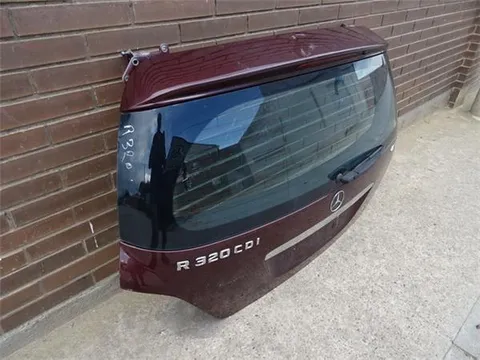 Porton trasero mercedes clase r w251 - 80 € - 2517400805, 40 kg - Lleida
