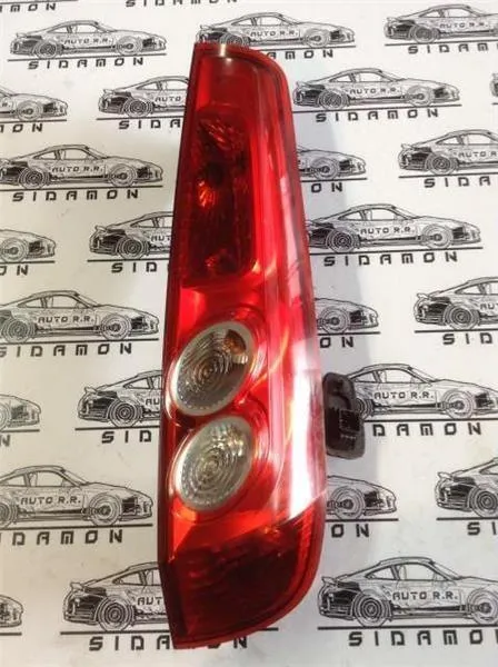 Piloto trasero derecho ford fiesta v - 39 € - Lleida